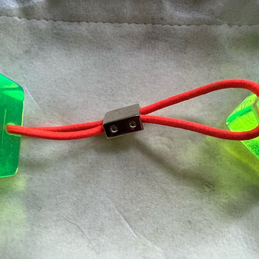 Louis Vuitton Vtg. Cube Hair Tie~ Fluorescent Green - Picture 5 of 8